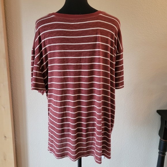 🤿 MAURICES 24/7 Crewneck Short Sleeve Top Red w/White Stripes - Picture 5 of 9